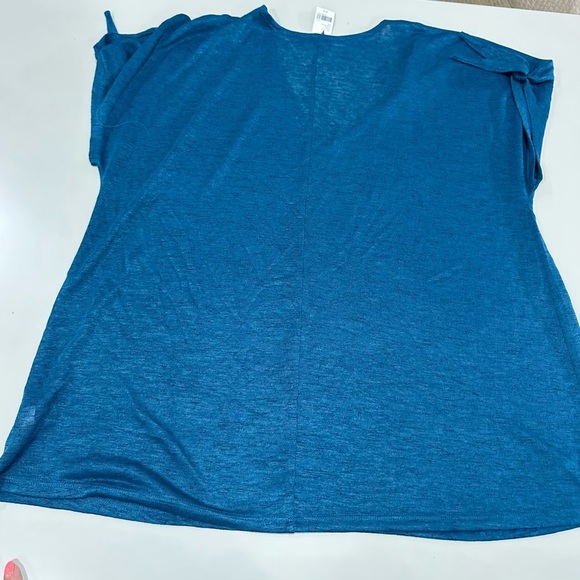 Lane Bryant Blue Tie Sleeves Relaxed Short Sleeve T-Shirt - Picture 2 of 7